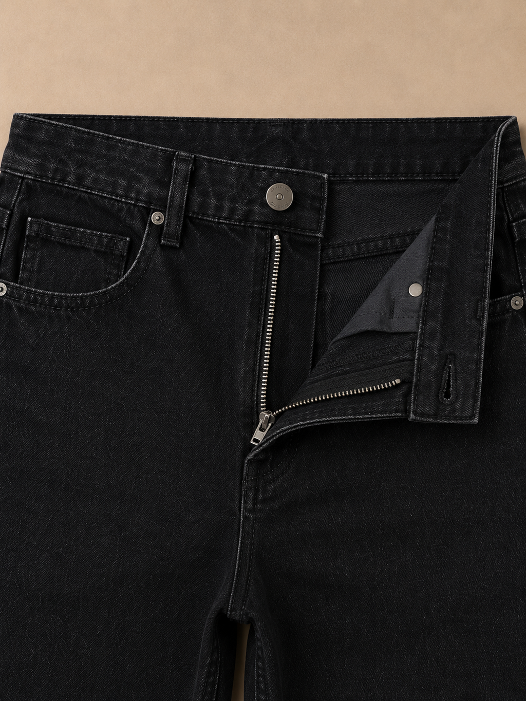 Signature Straight Fit Jeans – Jet Black