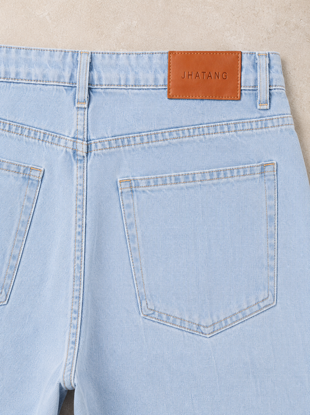 Signature Straight Fit Jeans – Ice Blue