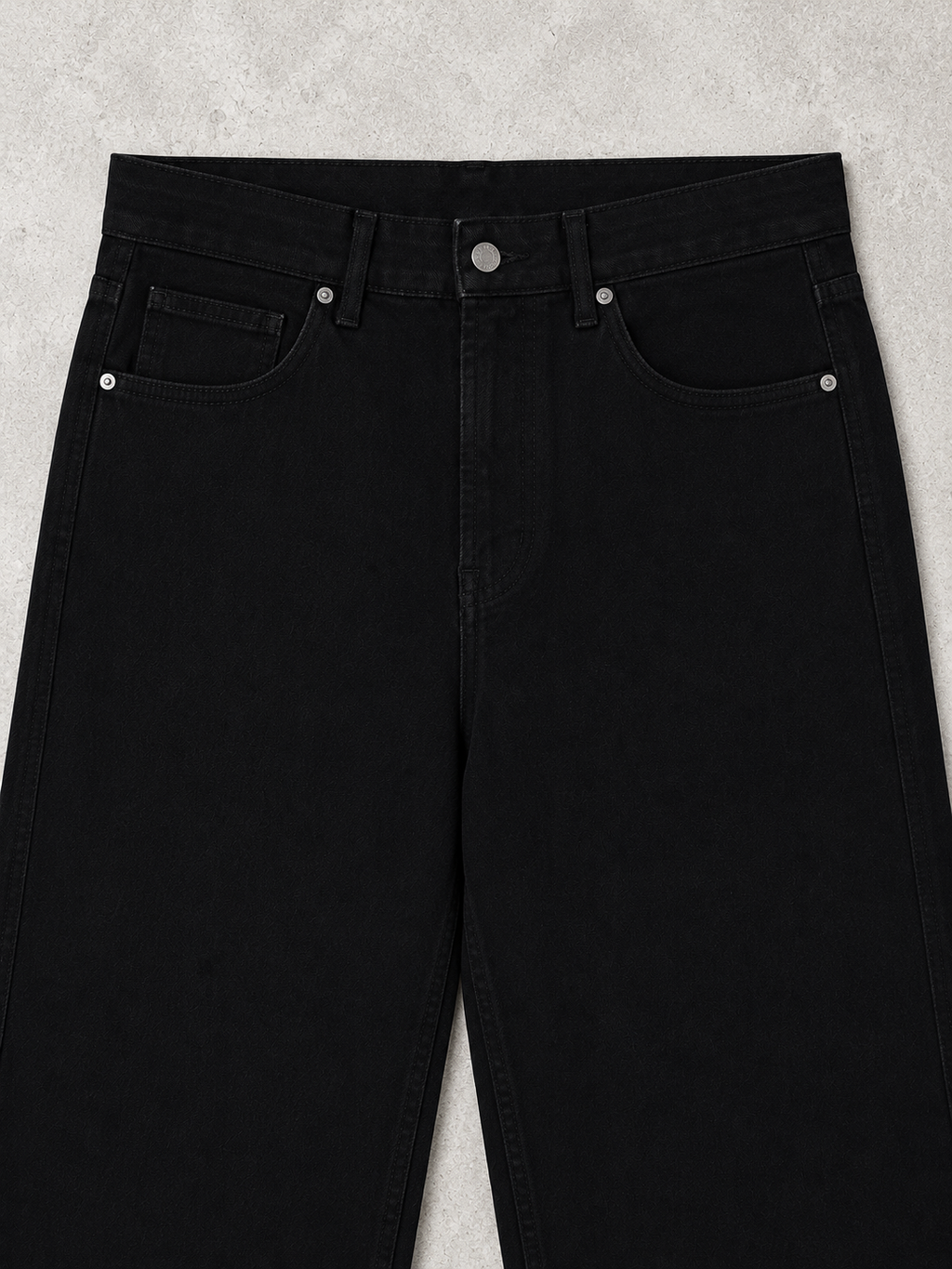 Signature Straight Fit Jeans – Jet Black