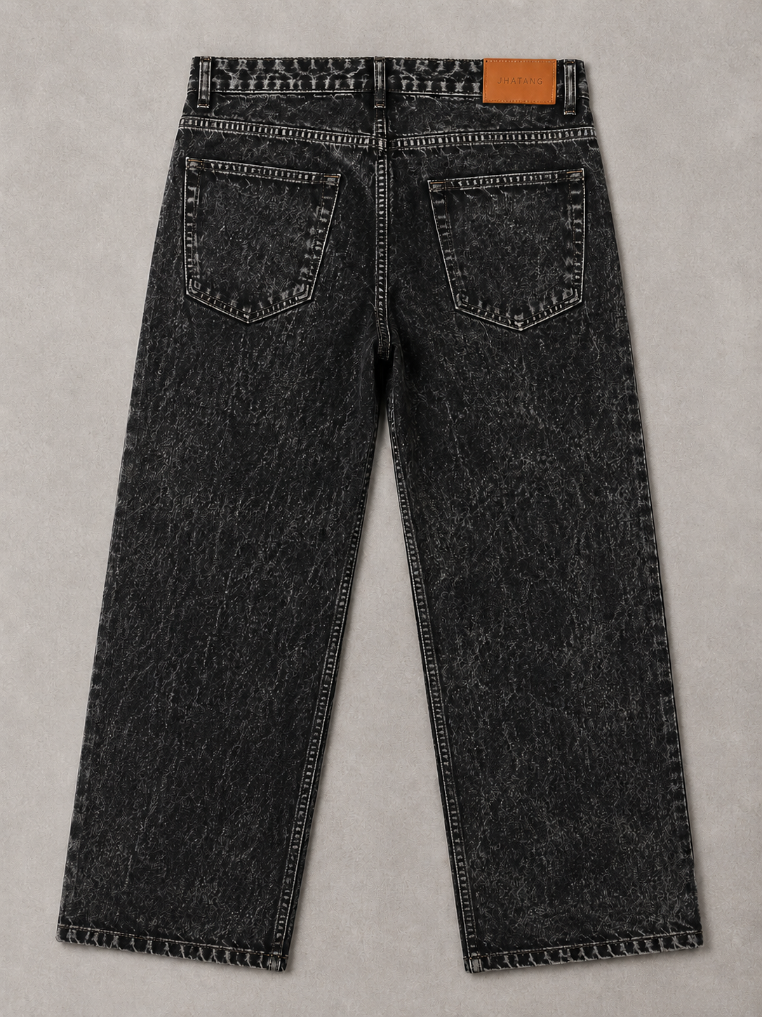 Signature Straight Fit Jeans – Washed Black