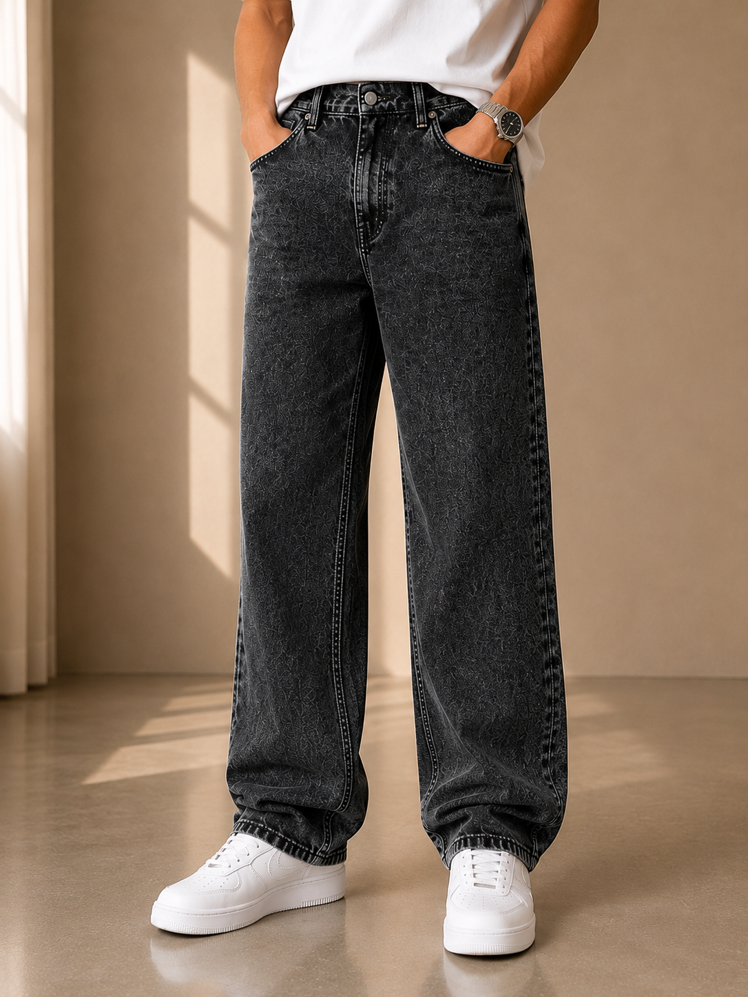 Signature Straight Fit Jeans – Washed Black